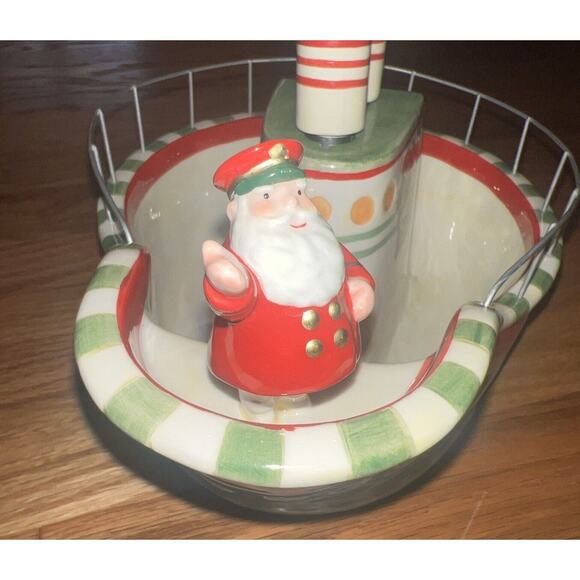 Department 56-St. Nick's Getaways-Cruise Ship Spreader Set, (9.5") #51346 - Picture 3 of 14